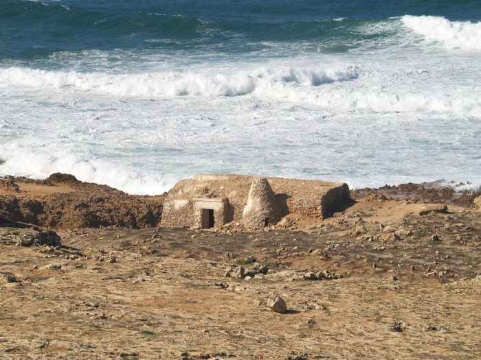 cabane de pèche ou abri de berger ?